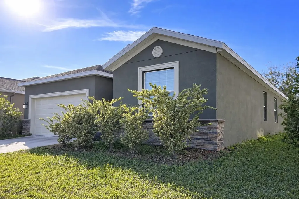 3943 Cortland Drive Davenport FL 33837