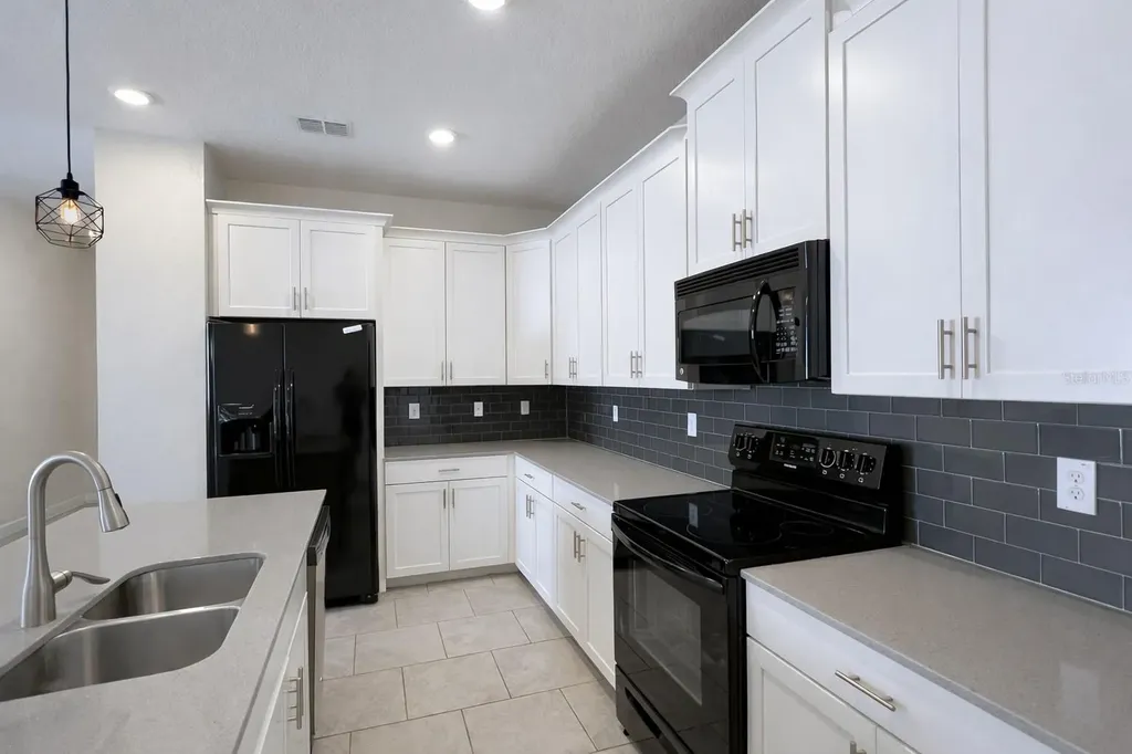 3943 Cortland Drive Davenport FL 33837