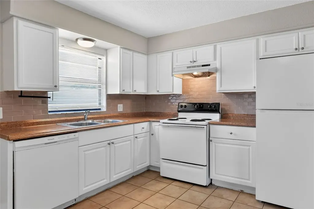 1554 Sarah Street Lake Wales FL 33898
