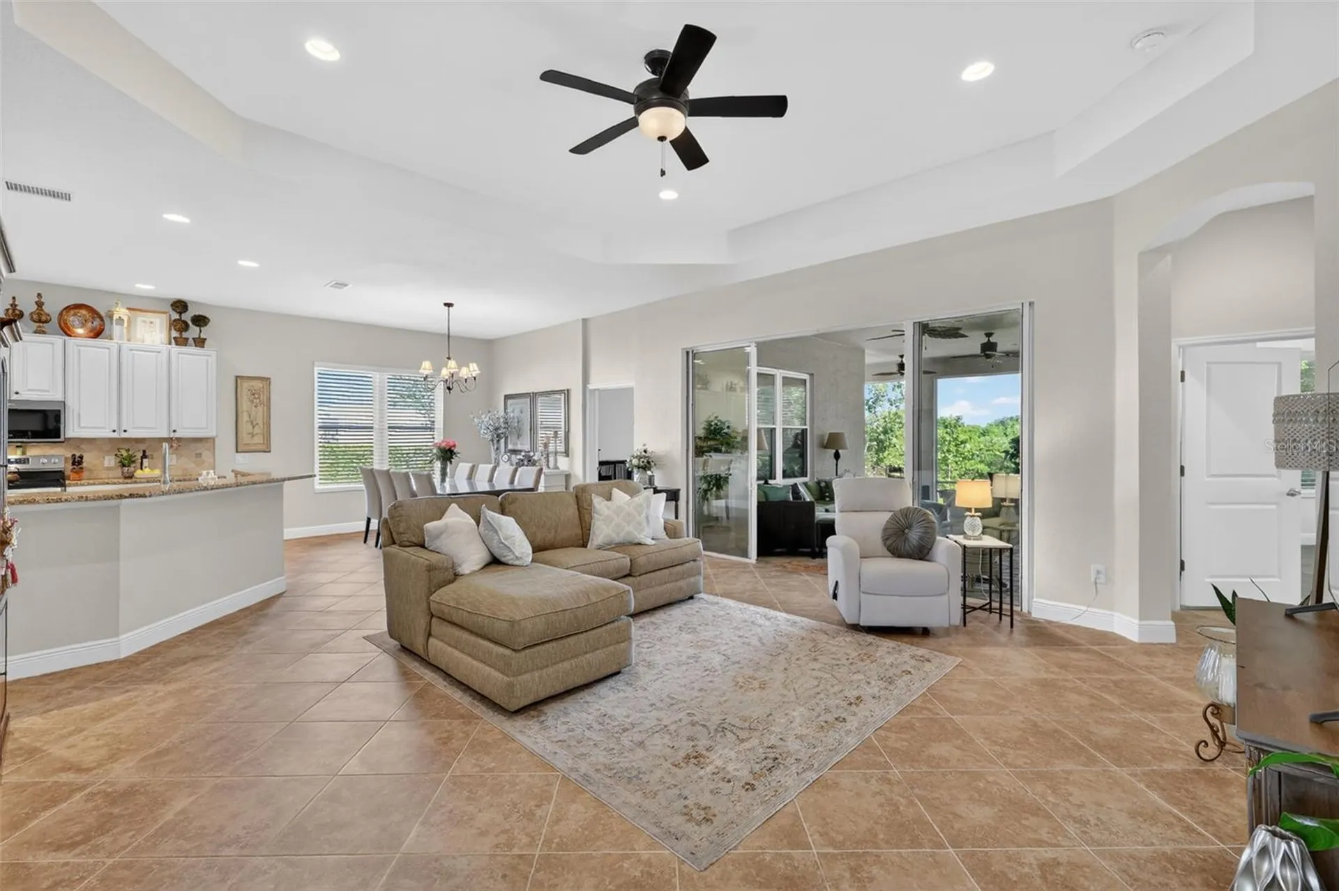 10075 Lake Miona Way Oxford FL 34484