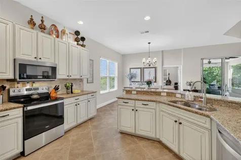 10075 Lake Miona Way Oxford FL 34484