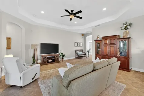 10075 Lake Miona Way Oxford FL 34484