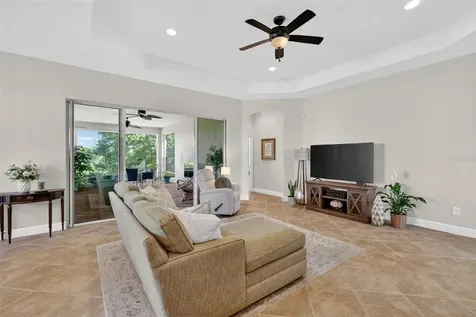 10075 Lake Miona Way Oxford FL 34484