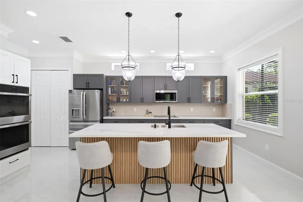 8005 Cypress Crossing Court Tampa FL 33647