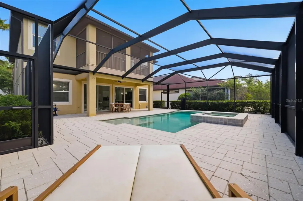8005 Cypress Crossing Court Tampa FL 33647