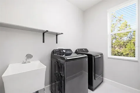 8005 Cypress Crossing Court Tampa FL 33647