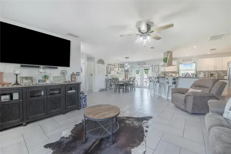 838 Sherwood Drive Lake Wales FL 33898