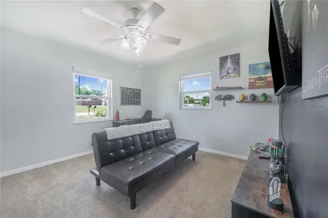 838 Sherwood Drive Lake Wales FL 33898