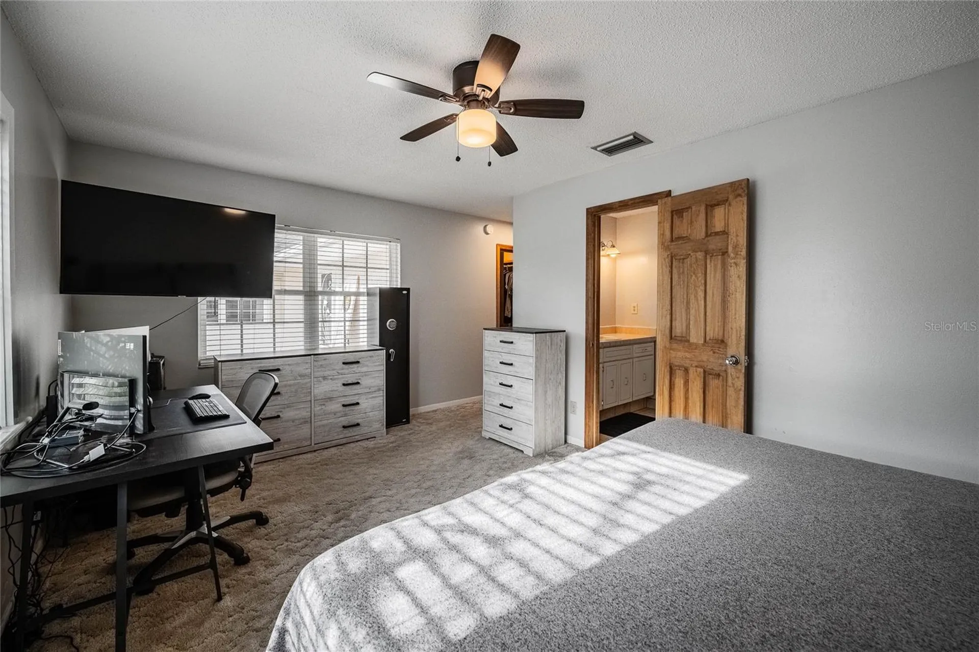 5905 Whispering Pines Road Lakeland FL 33811