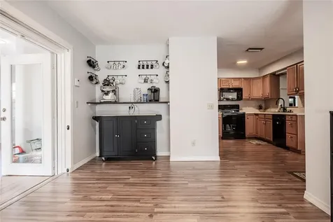 5905 Whispering Pines Road Lakeland FL 33811