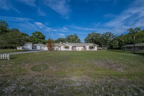 5905 Whispering Pines Road Lakeland FL 33811