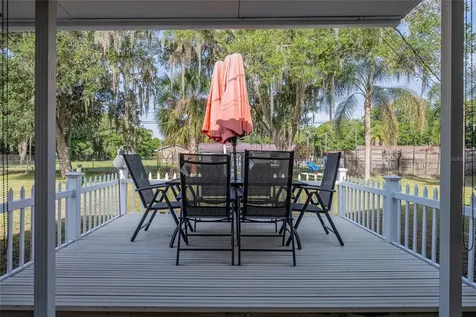 5905 Whispering Pines Road Lakeland FL 33811