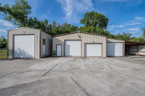 5905 Whispering Pines Road Lakeland FL 33811