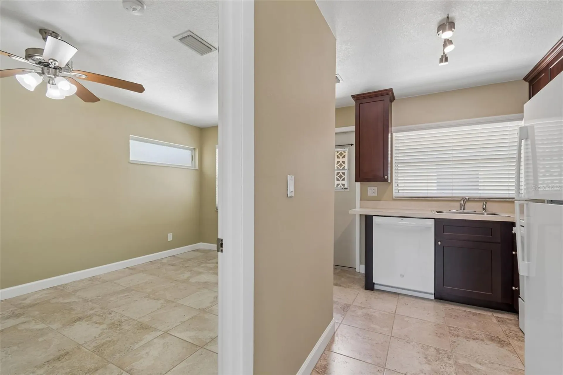 2307 Bay Boulevard Indian Rocks Beach FL 33785