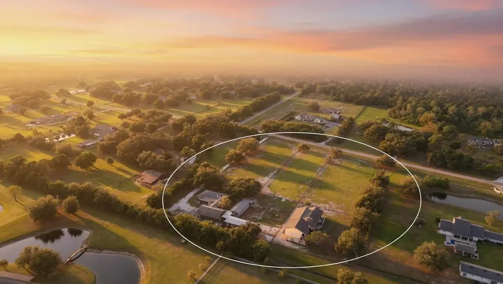 7783 Saddle Creek Trail Sarasota FL 34241