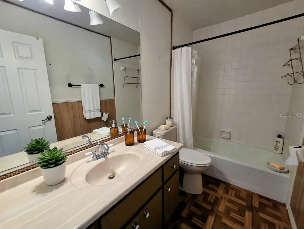 7783 Saddle Creek Trail Sarasota FL 34241