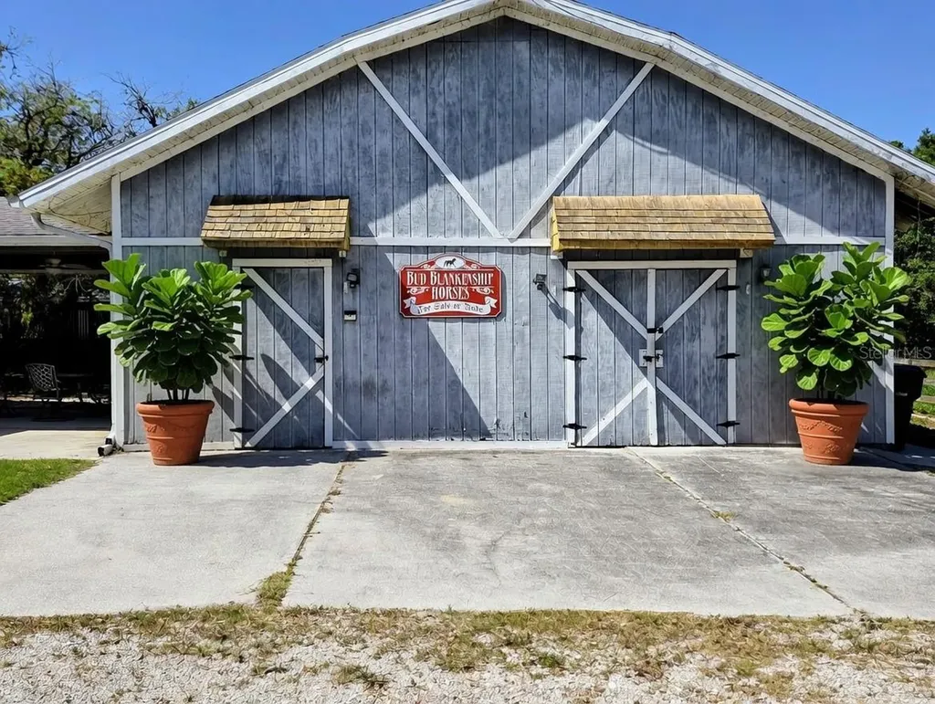 7783 Saddle Creek Trail Sarasota FL 34241