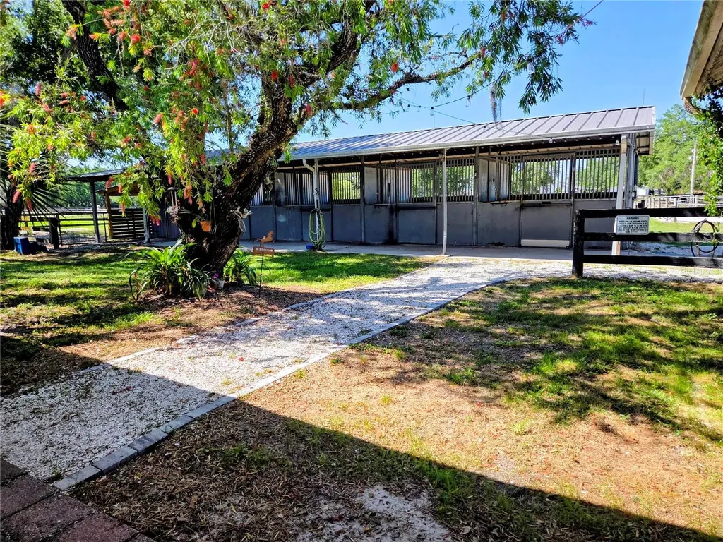 7783 Saddle Creek Trail Sarasota FL 34241