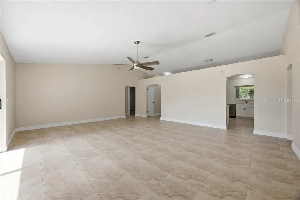 910 Amy Ridge Court Kissimmee FL 34747