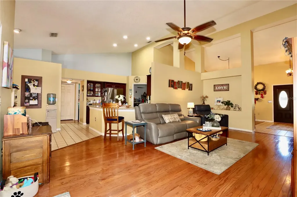 3350 Laurelwood Court Tarpon Springs FL 34688