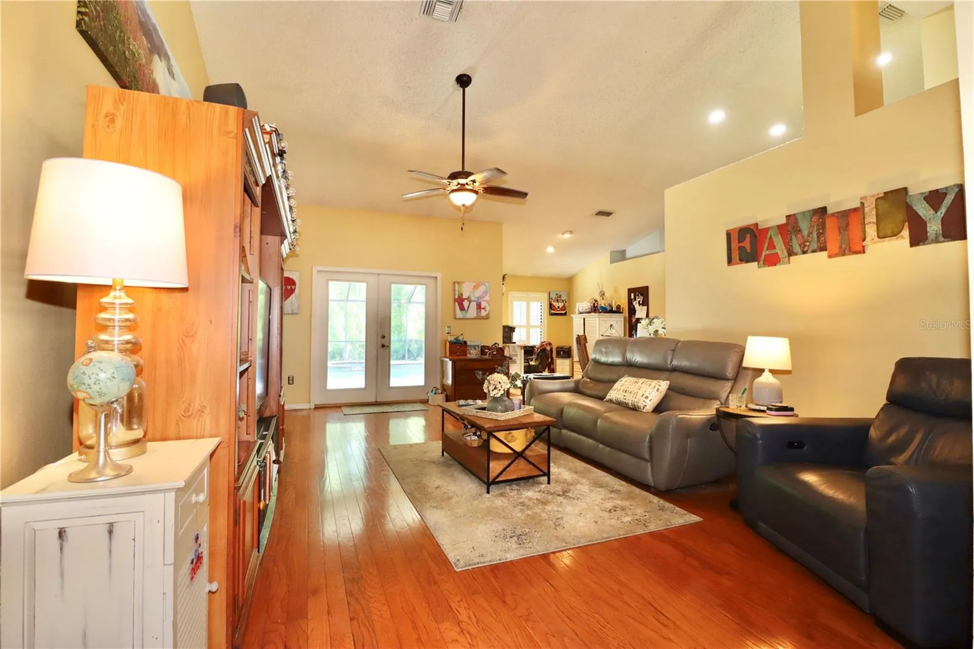 3350 Laurelwood Court Tarpon Springs FL 34688