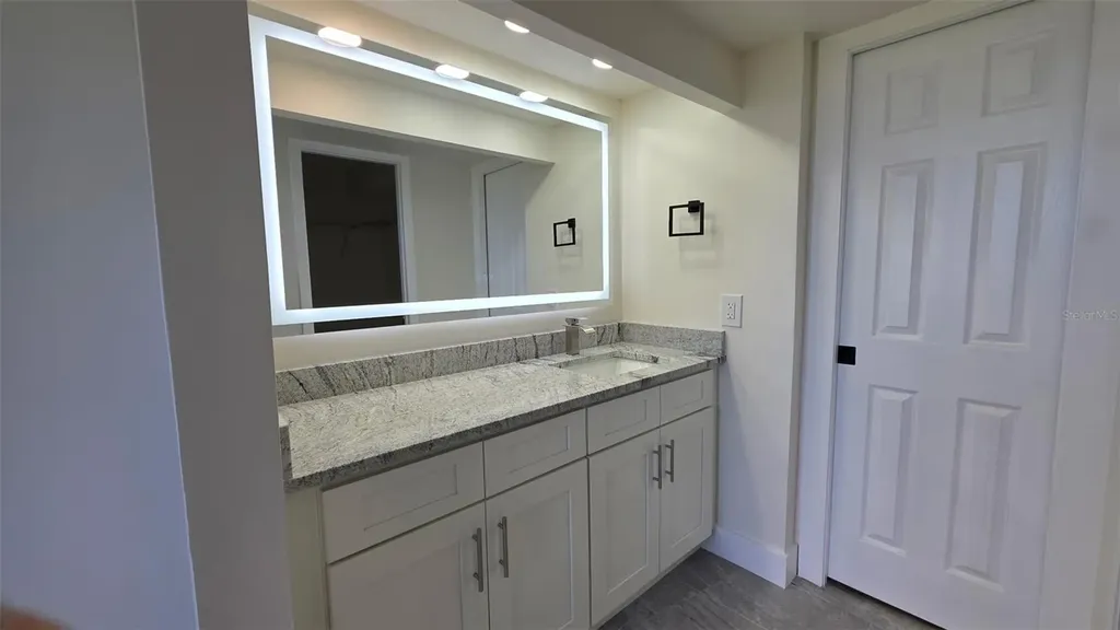 2618 Cove Cay Drive Clearwater FL 33760