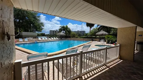 2618 Cove Cay Drive Clearwater FL 33760
