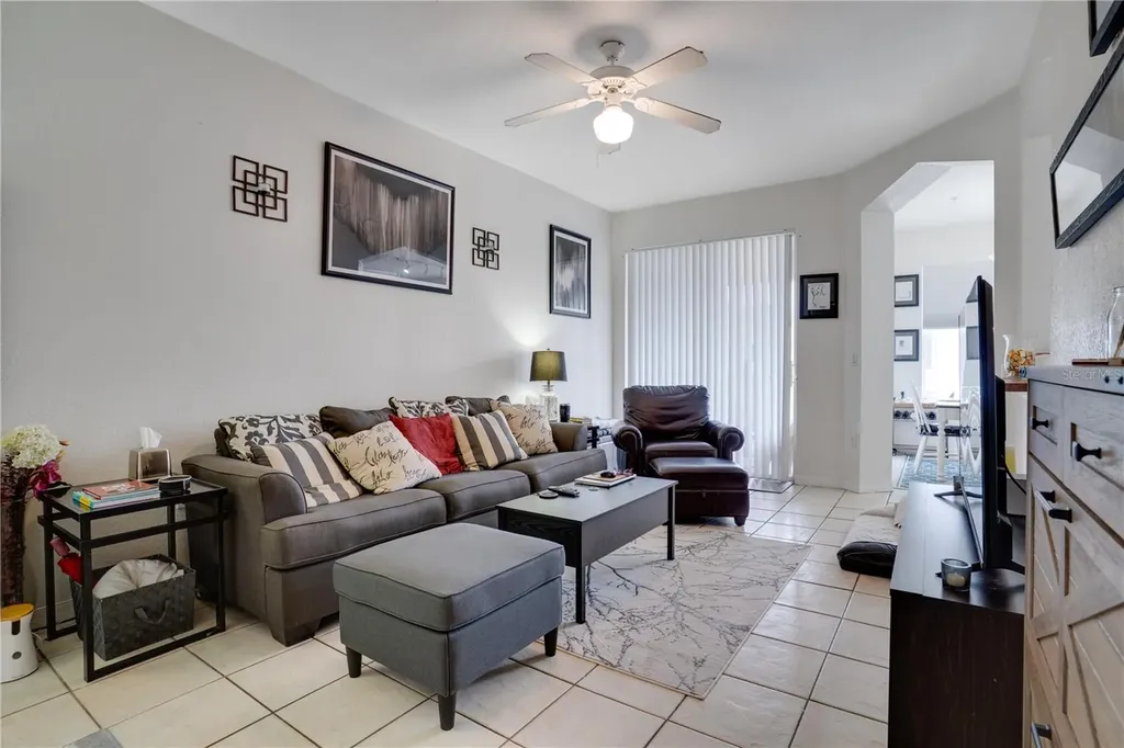 5011 Sunridge Palms Drive Tampa FL 33617