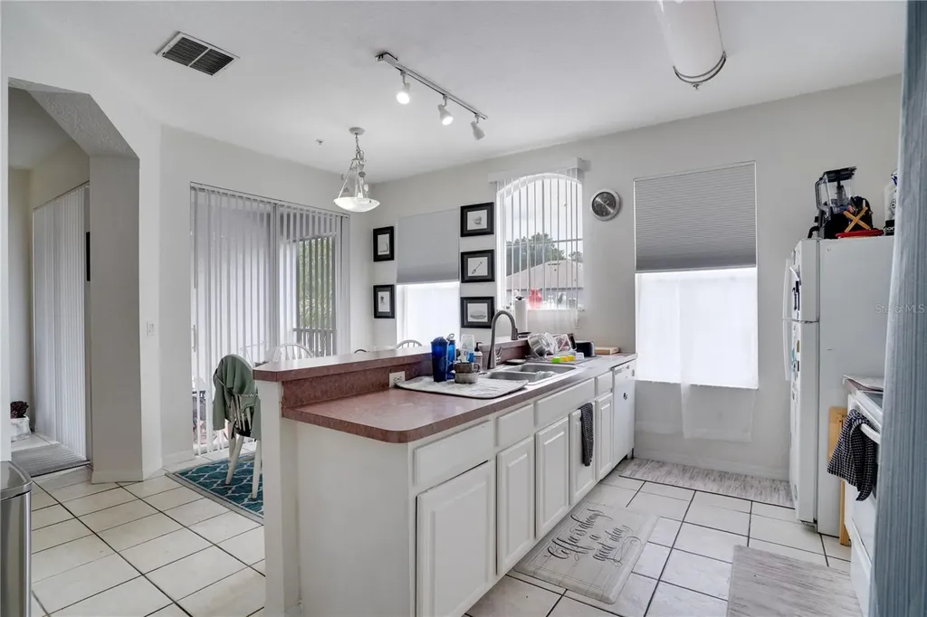 5011 Sunridge Palms Drive Tampa FL 33617