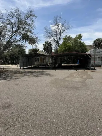1042 N Dixie Freeway New Smyrna Beach FL 32168