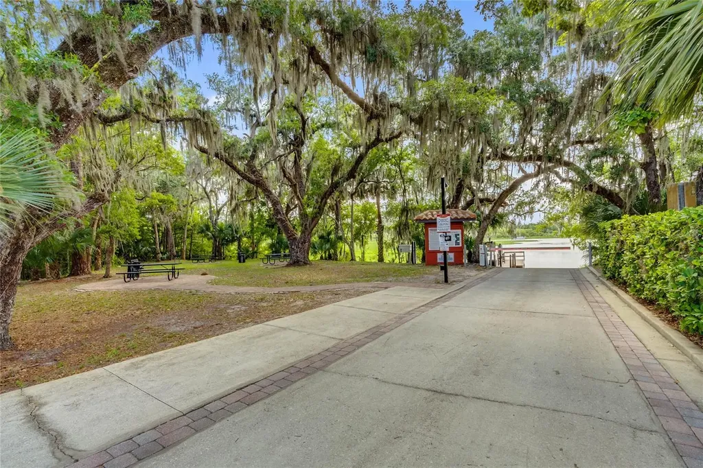 101 Philippe Court Debary FL 32713