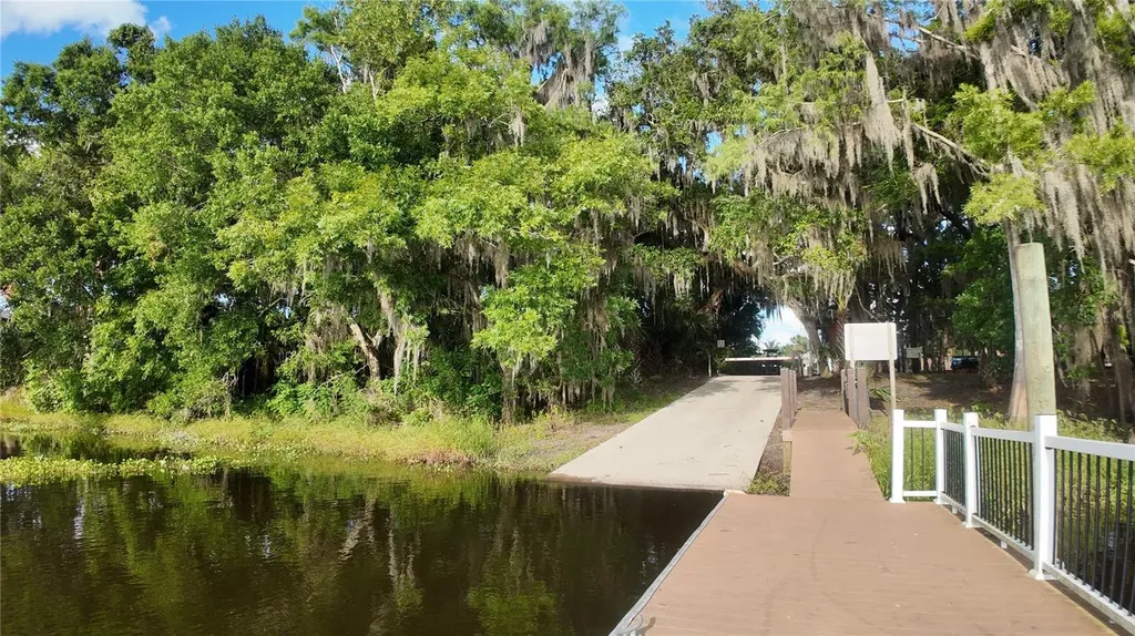 101 Philippe Court Debary FL 32713