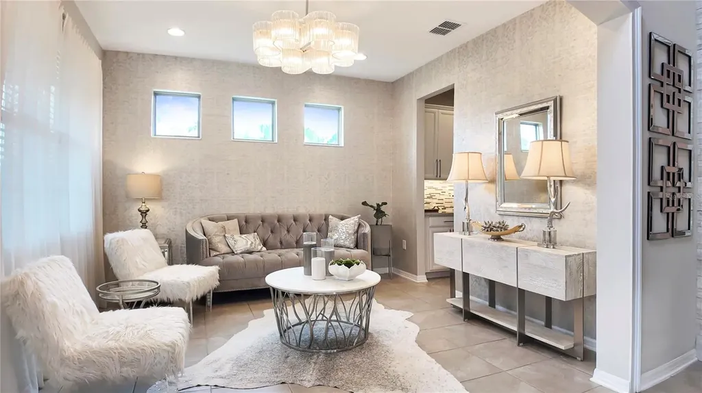 101 Philippe Court Debary FL 32713