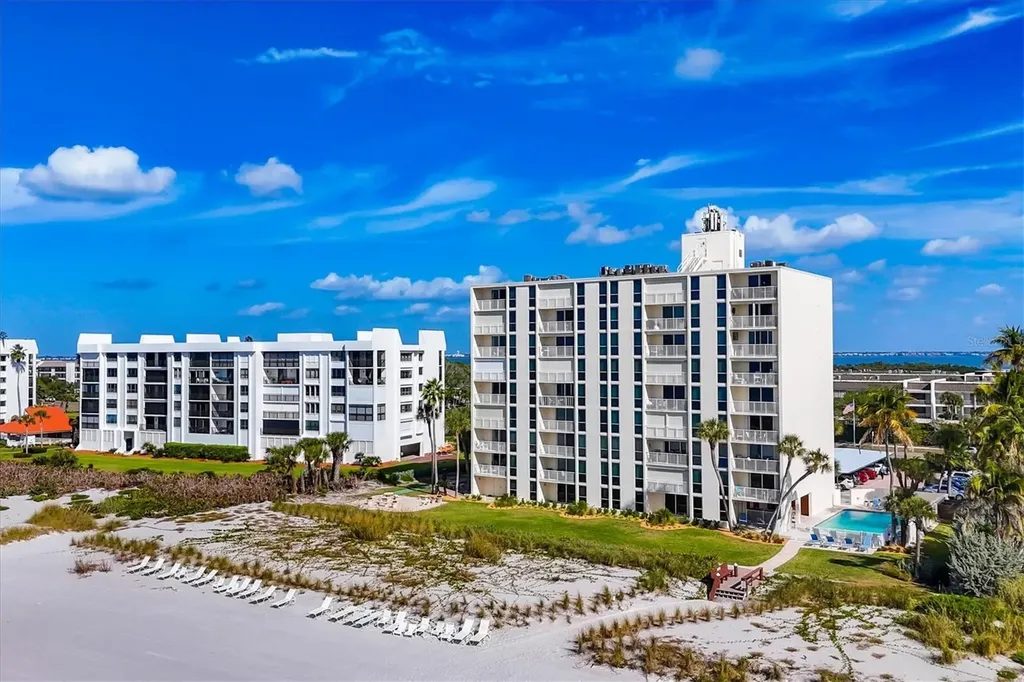 4485 Gulf Of Mexico Drive Longboat Key FL 34228