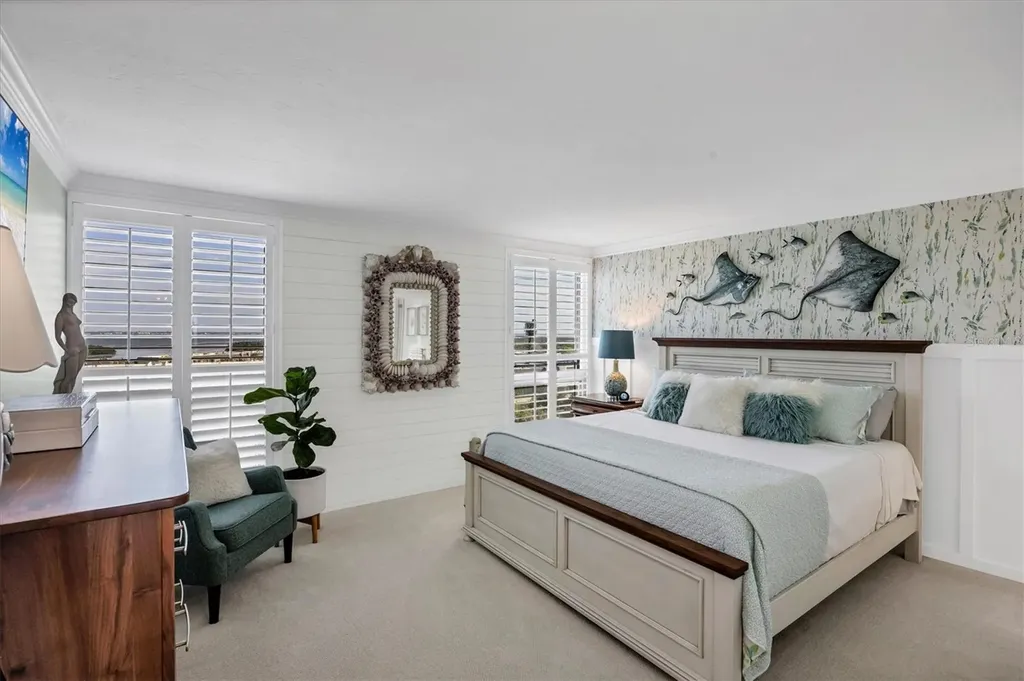 4485 Gulf Of Mexico Drive Longboat Key FL 34228