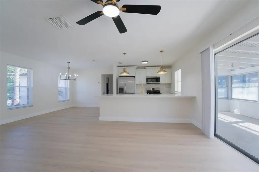 1295 Deltona Boulevard Deltona FL 32725