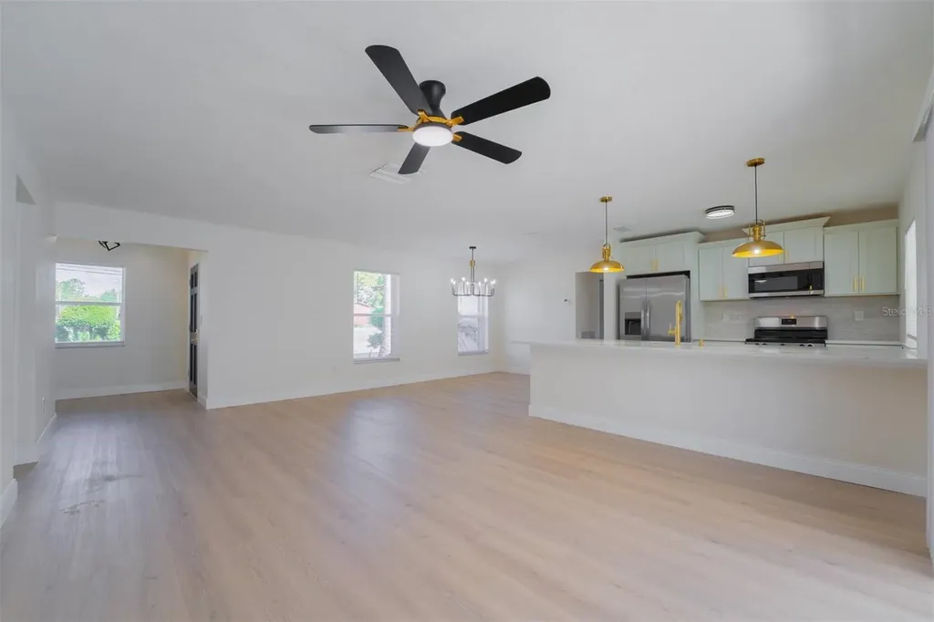 1295 Deltona Boulevard Deltona FL 32725