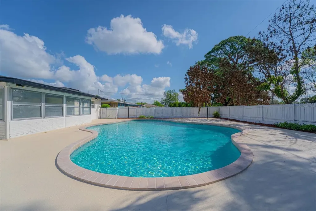 1295 Deltona Boulevard Deltona FL 32725