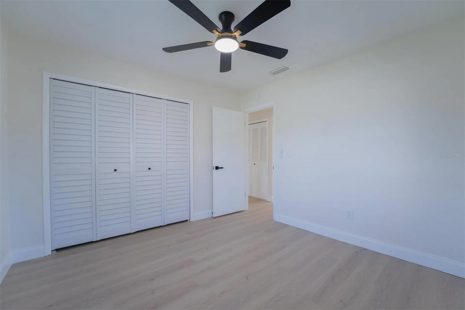 1295 Deltona Boulevard Deltona FL 32725
