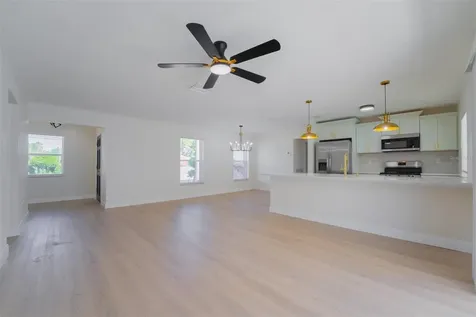 1295 Deltona Boulevard Deltona FL 32725
