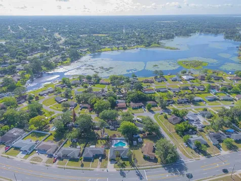 1295 Deltona Boulevard Deltona FL 32725