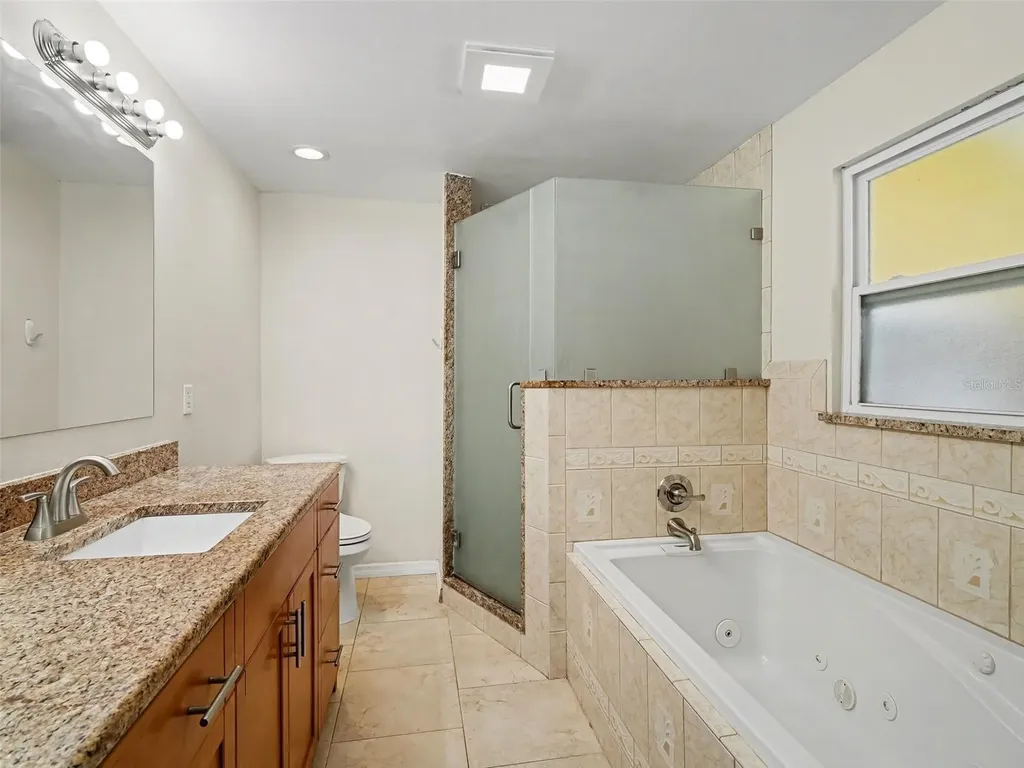 704 S Lockwood Ridge Road Sarasota FL 34237