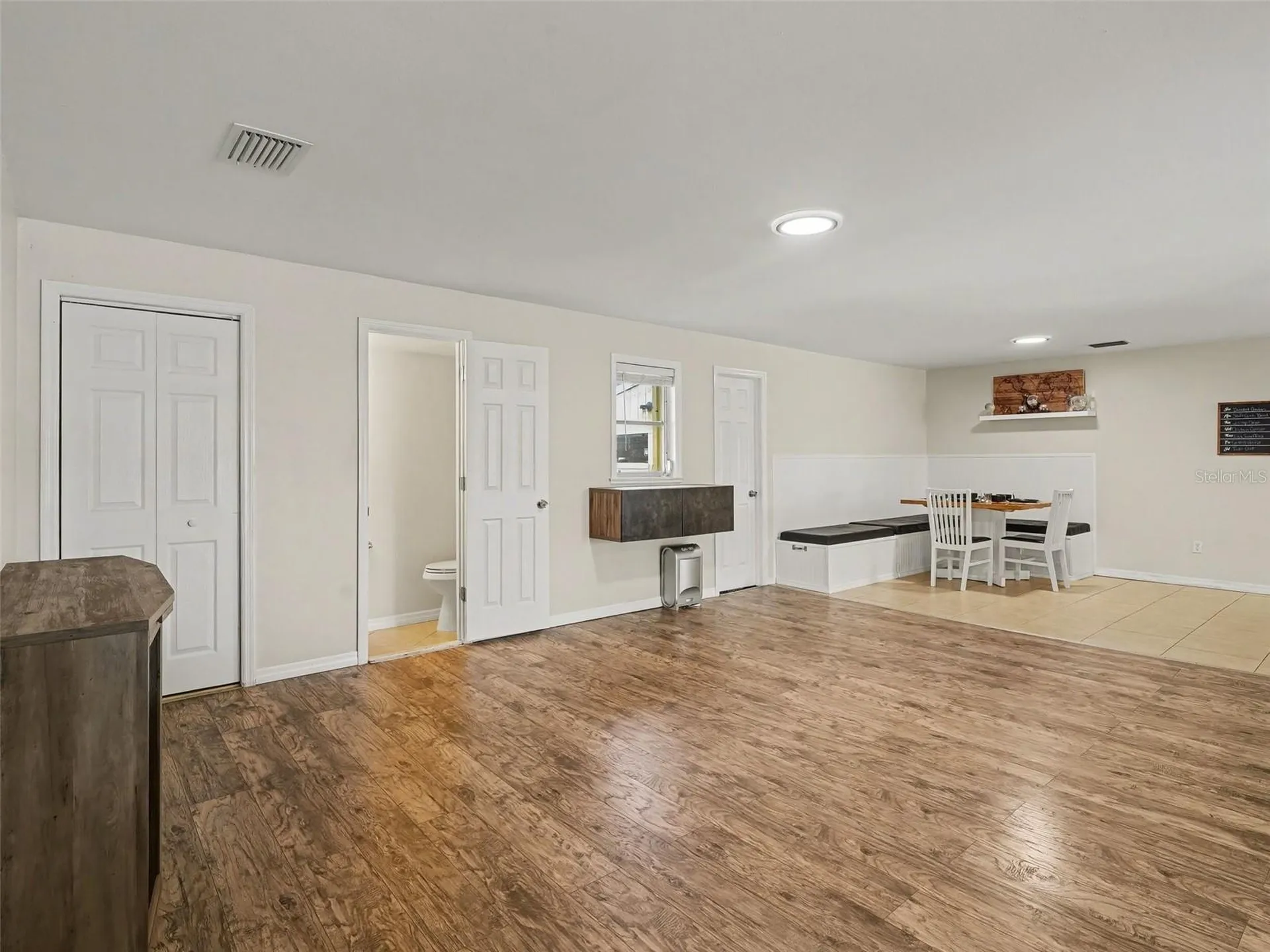 704 S Lockwood Ridge Road Sarasota FL 34237
