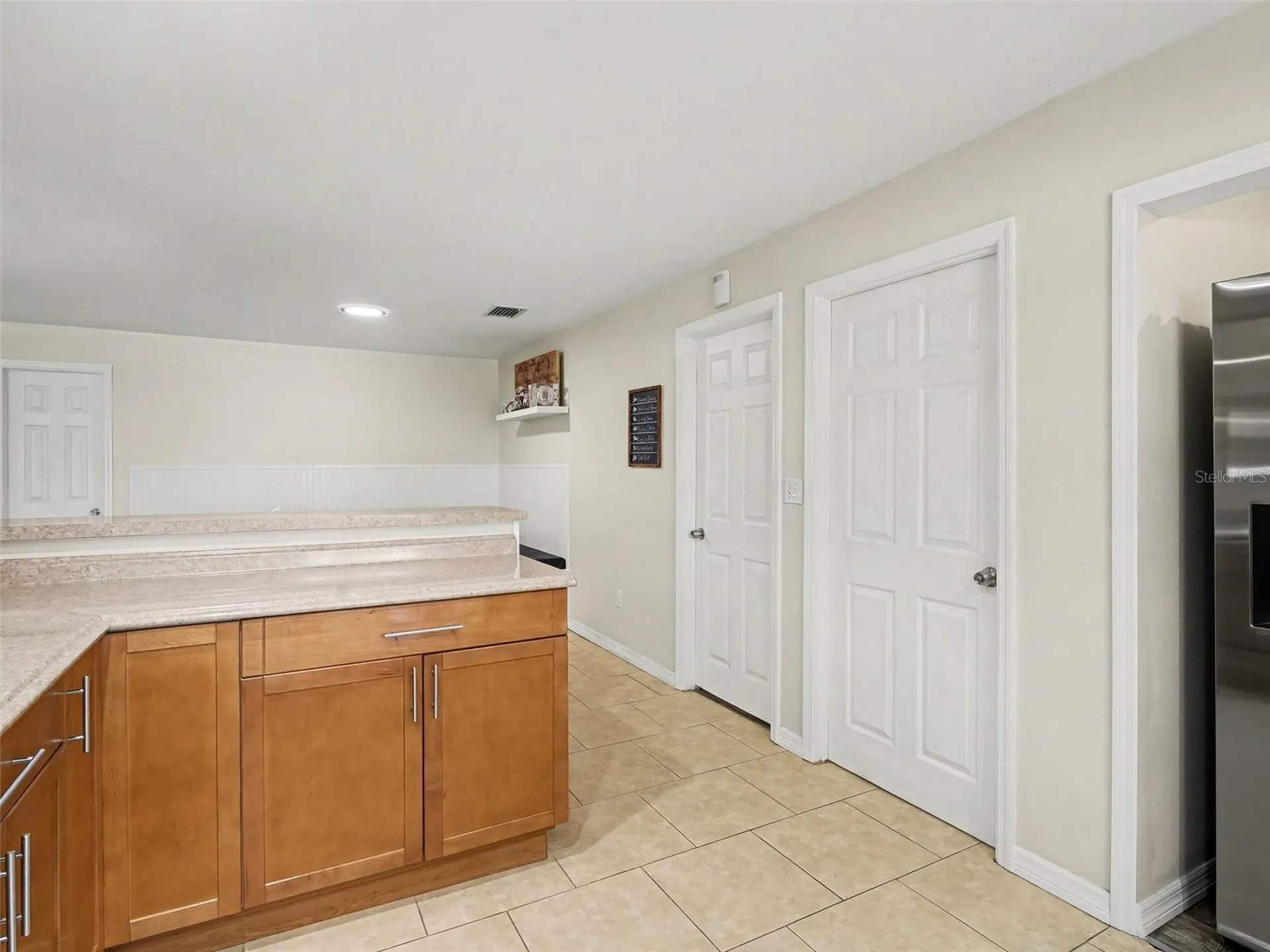 704 S Lockwood Ridge Road Sarasota FL 34237