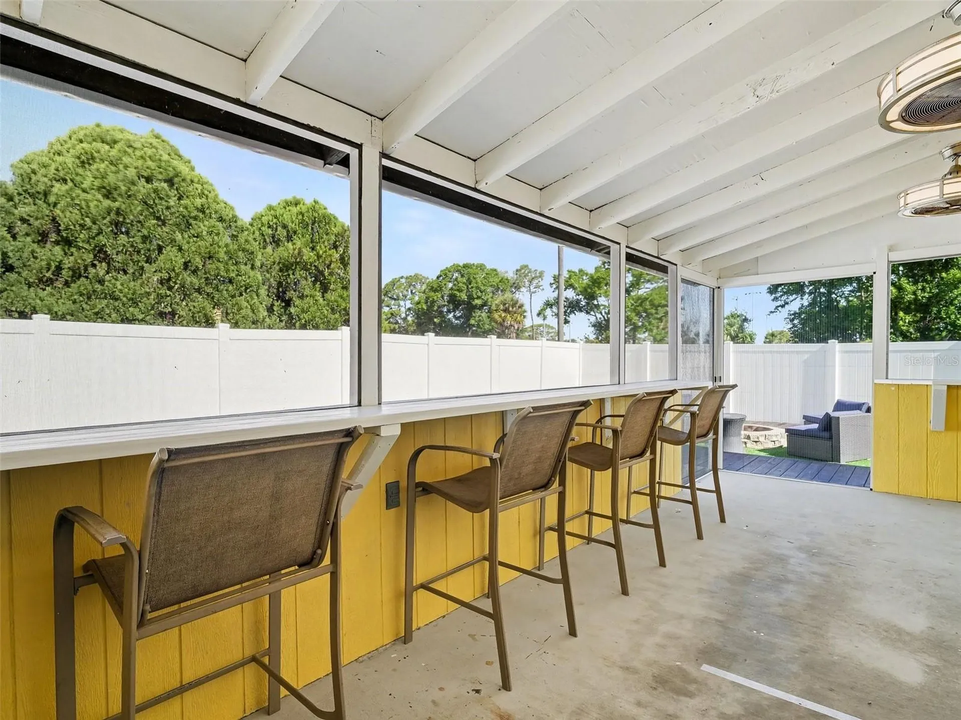704 S Lockwood Ridge Road Sarasota FL 34237