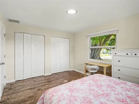704 S Lockwood Ridge Road Sarasota FL 34237