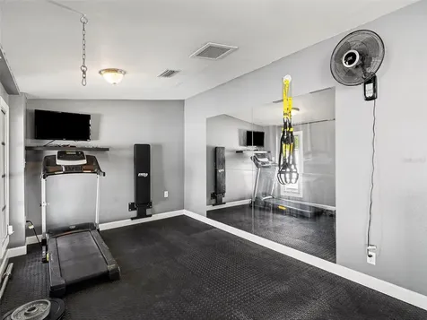 704 S Lockwood Ridge Road Sarasota FL 34237
