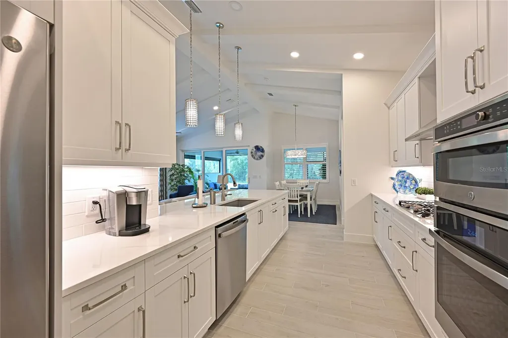 8084 Slipway Drive Sarasota FL 34240