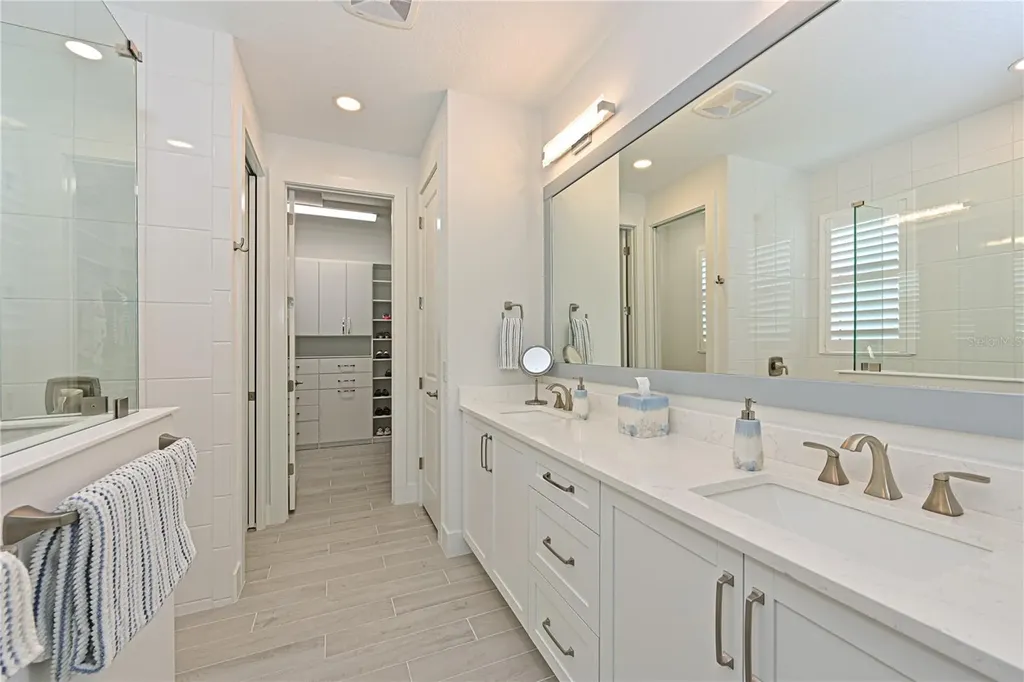 8084 Slipway Drive Sarasota FL 34240