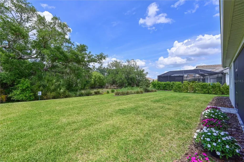 8084 Slipway Drive Sarasota FL 34240